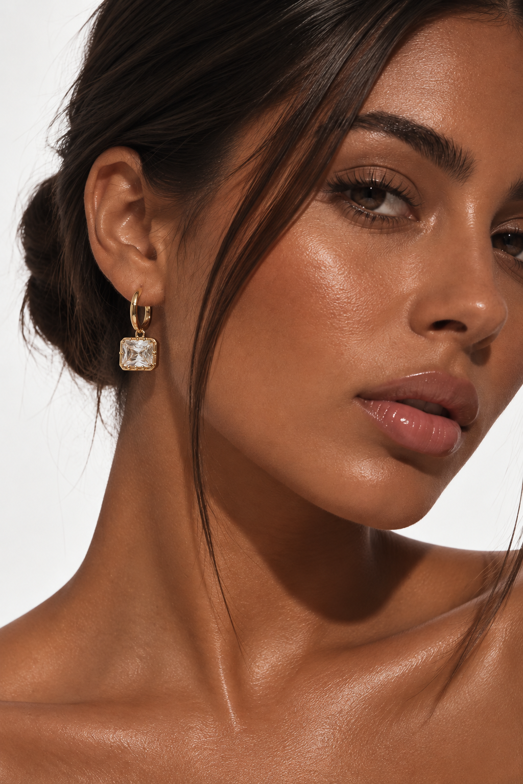 Amélie Crystal Drop Earrings